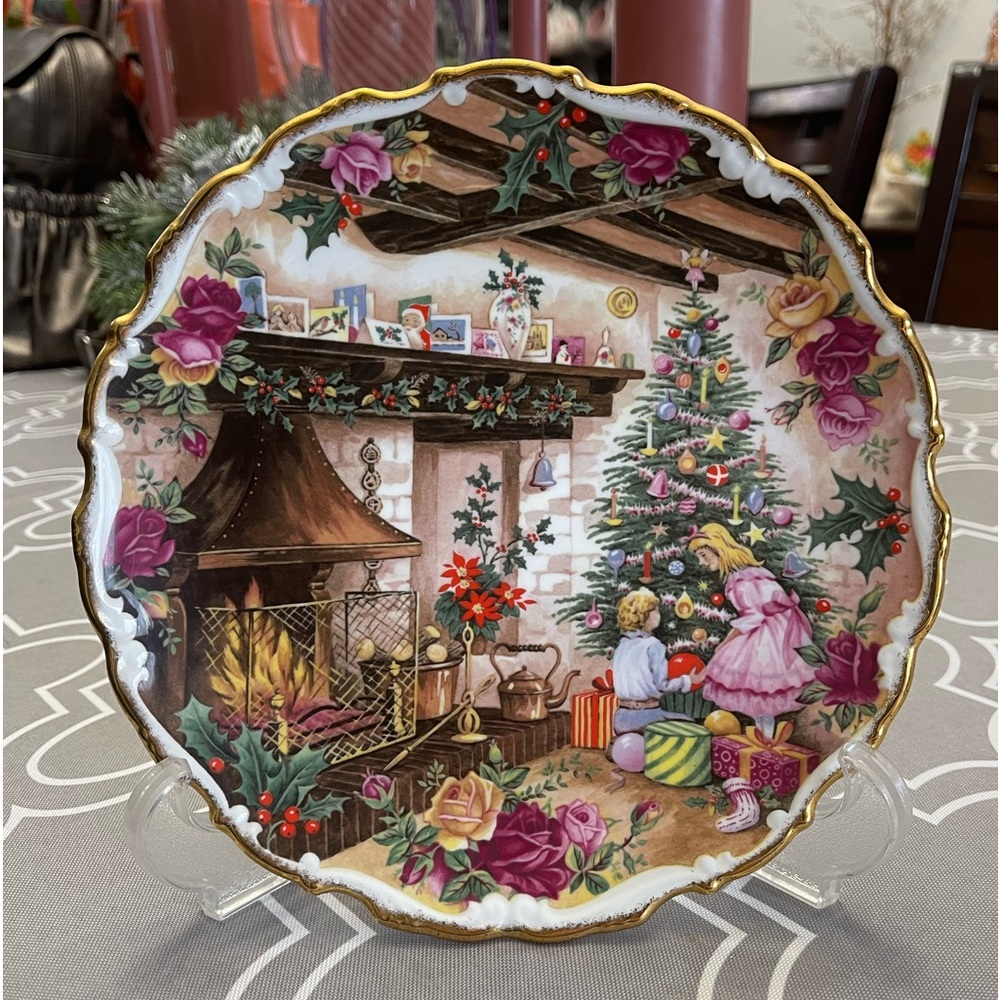 Royal Albert China Christmas Plate